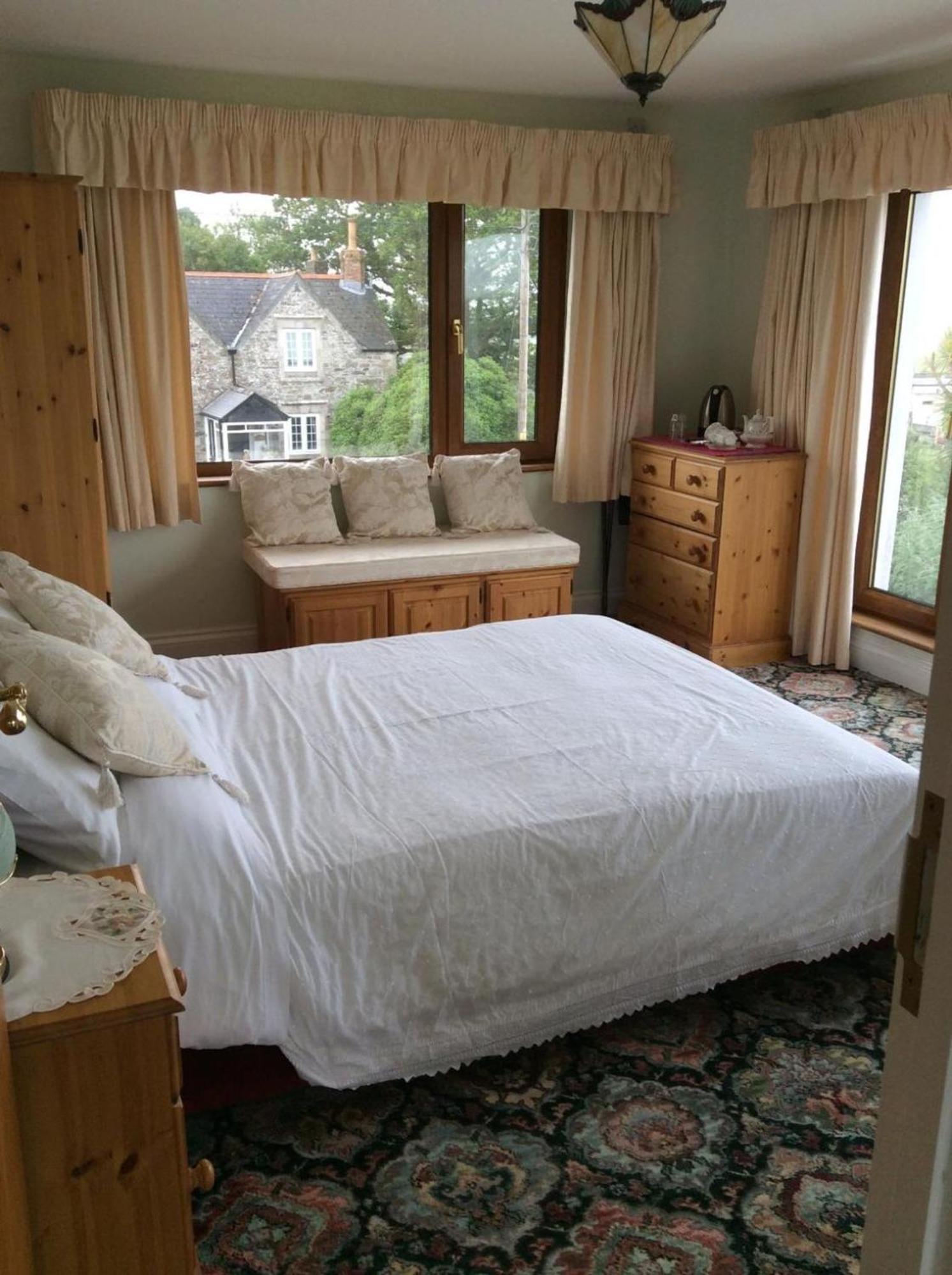 Room In Guest Room - Orchard Manor, Fore Street, Probus Truro Eksteriør billede